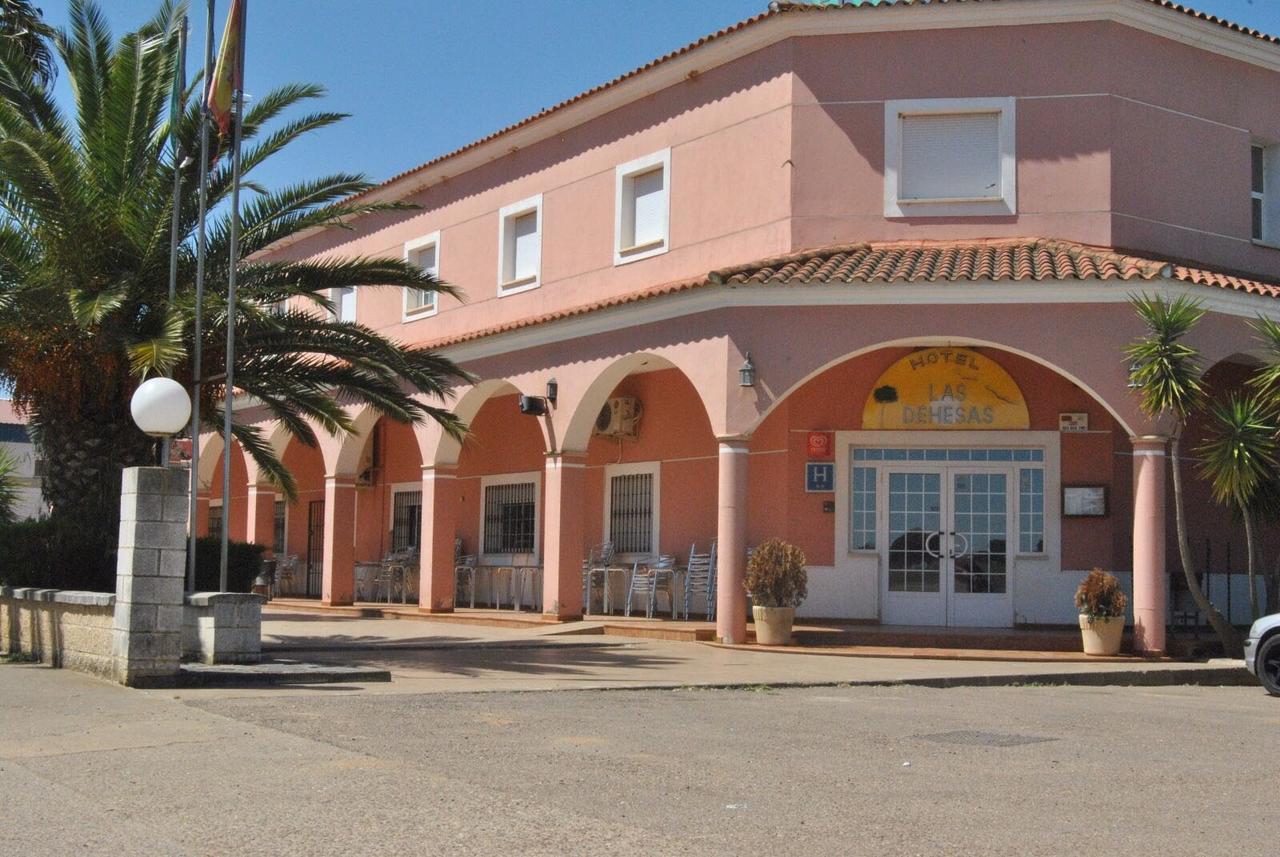 Hotel Las Dehesas Navalvillar de Pela Esterno foto
